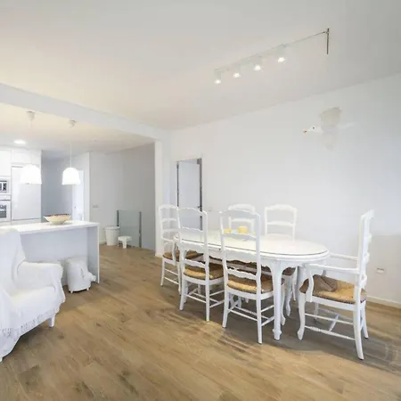 Relaxing Carel Дом отдыха Капри